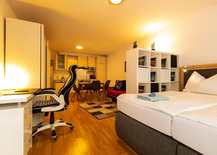 Apartment In Beim Lkh Graz